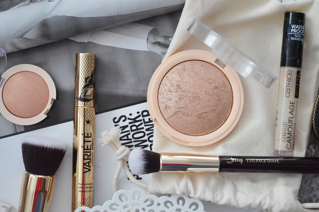 podstawy makijażu co kupić na start